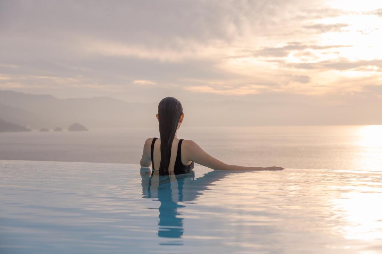 Maxwell Residences At Indah Puerto Vallarta Exterior photo