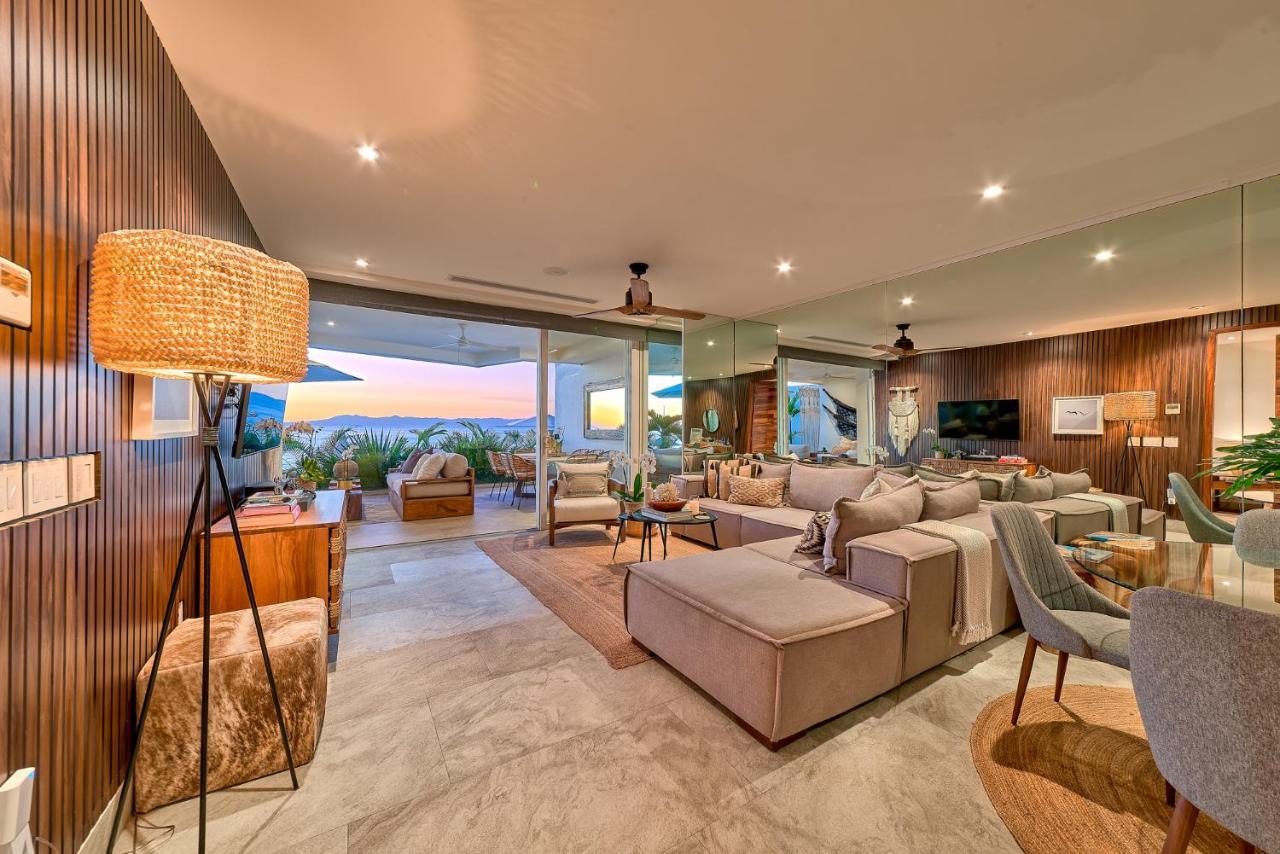 Maxwell Residences At Indah Puerto Vallarta Exterior photo