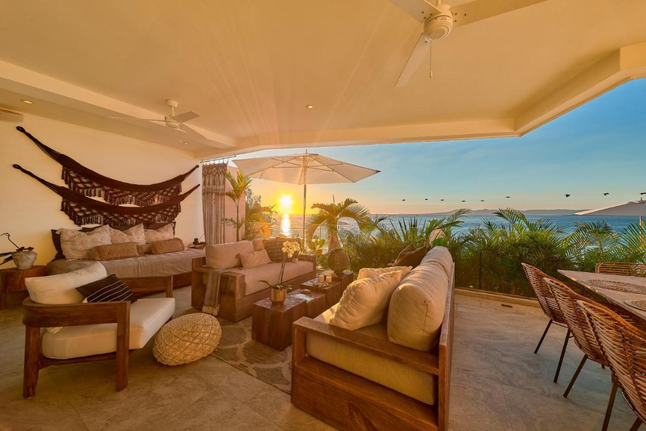 Maxwell Residences At Indah Puerto Vallarta Exterior photo
