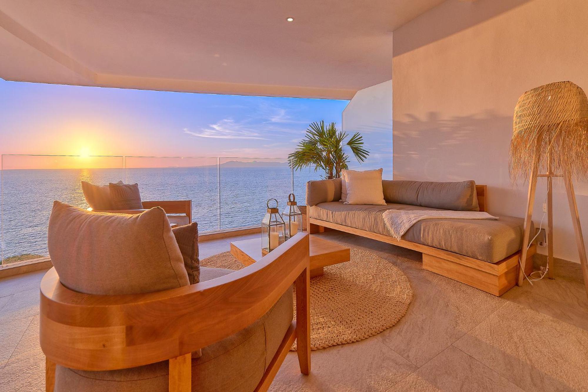 Maxwell Residences At Indah Puerto Vallarta Exterior photo