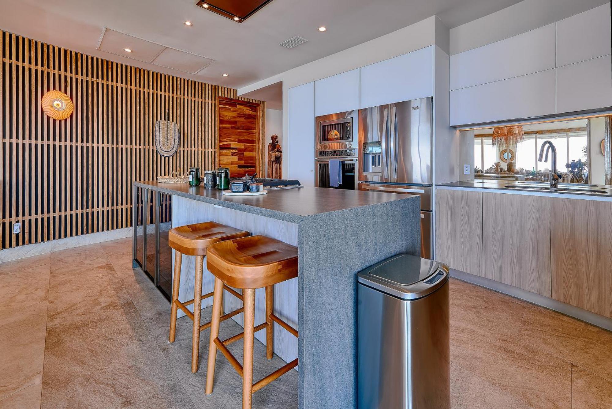 Maxwell Residences At Indah Puerto Vallarta Exterior photo