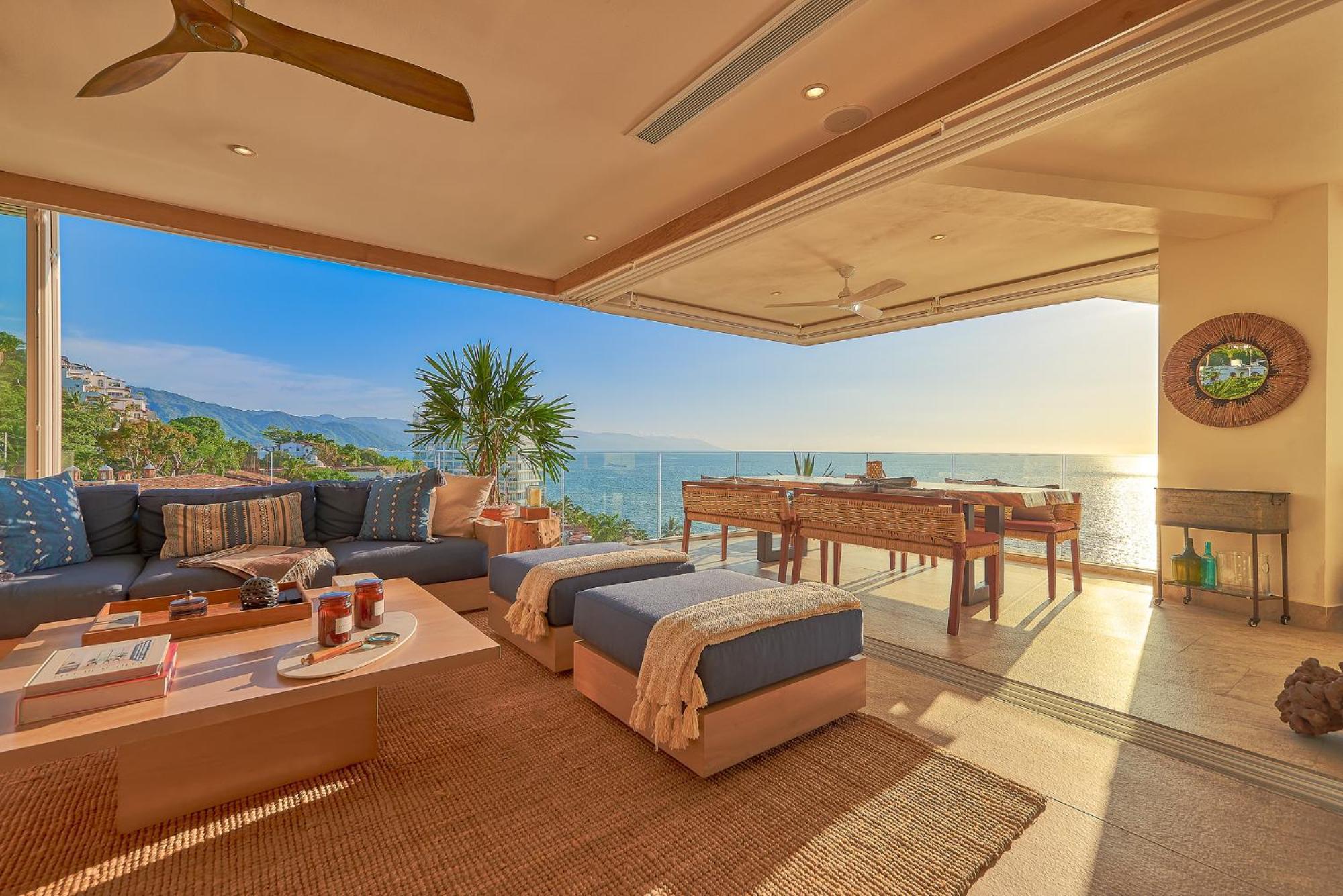 Maxwell Residences At Indah Puerto Vallarta Exterior photo