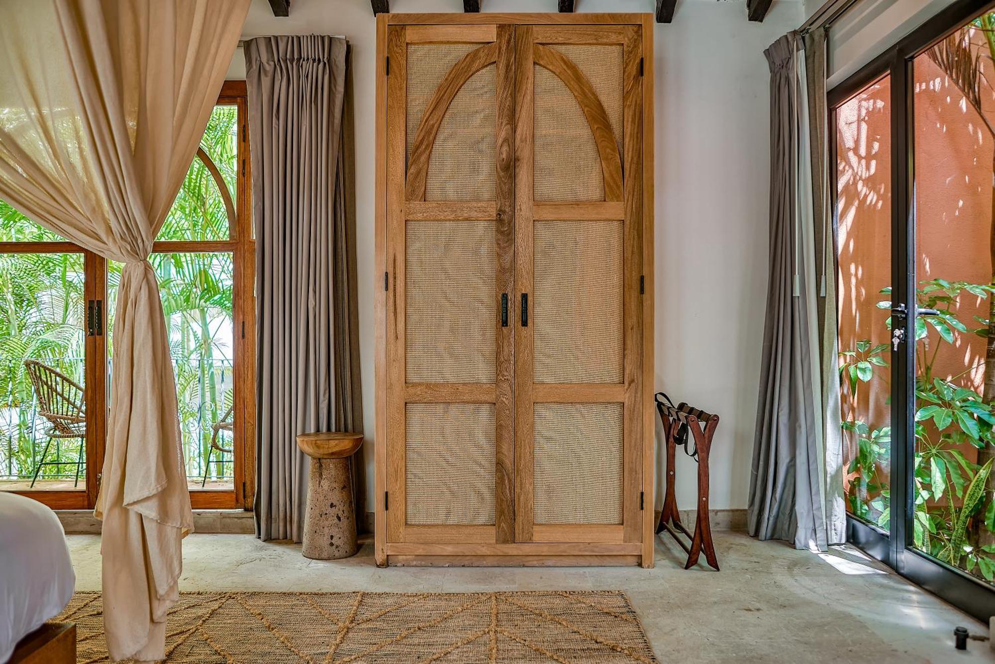 Maxwell Residences At Indah Puerto Vallarta Exterior photo